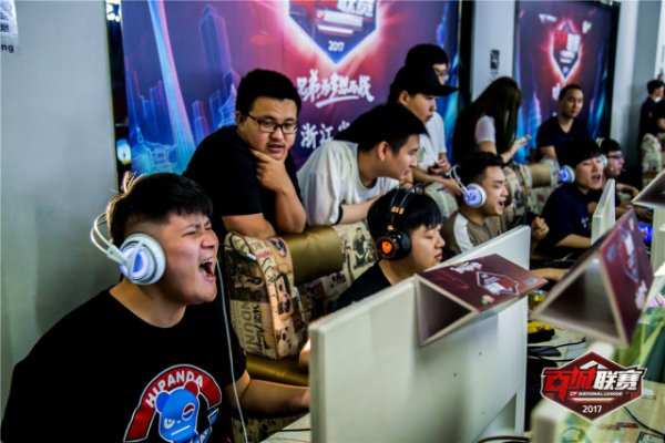 将全部精力 将全部精力