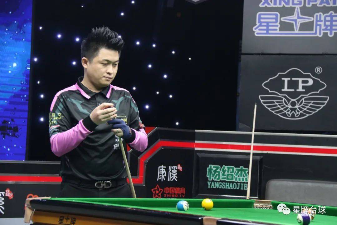 球员树立了 球员树立了